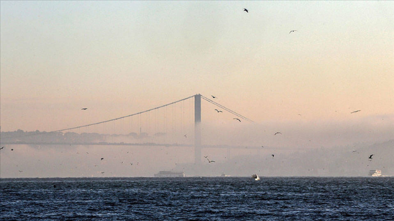 İstanbul Boğazı’nda gemi trafiği çift yönlü askıya alındı